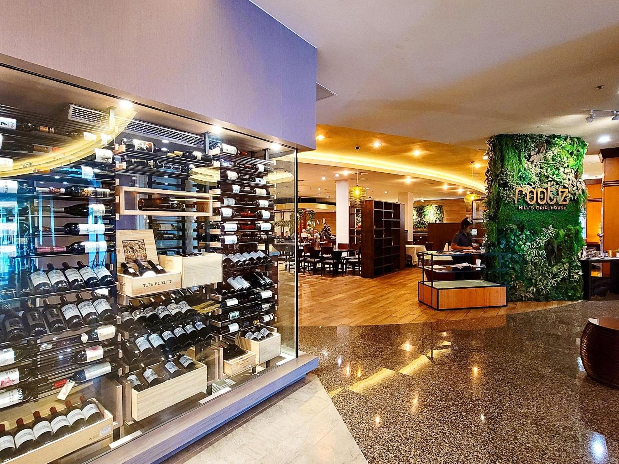 Guam Plaza Resort Tumon Bagian luar foto